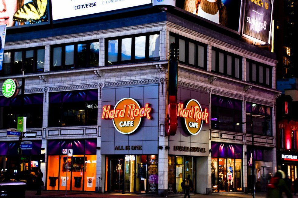 Hard Rock Café-1.jpg