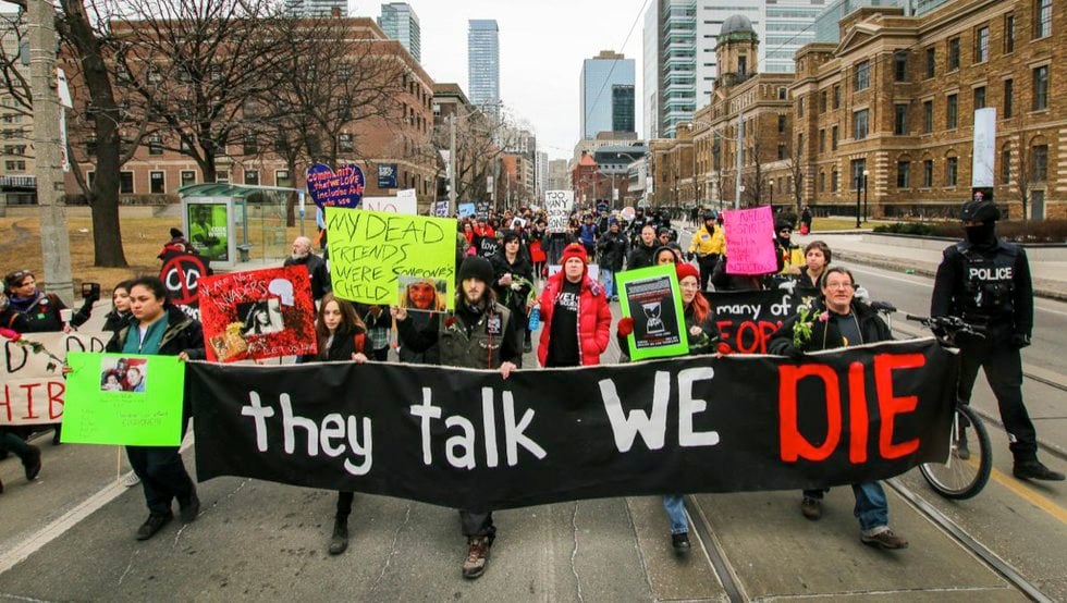 Decade in review: Grassroots activists take the opioid crisis into ...