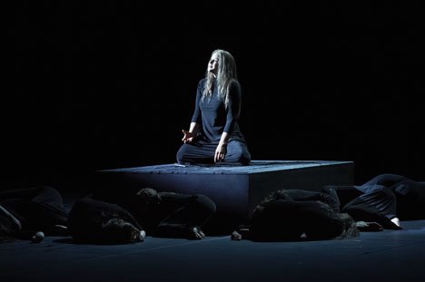 Opera review: Iphigenia in Tauris - NOW Magazine