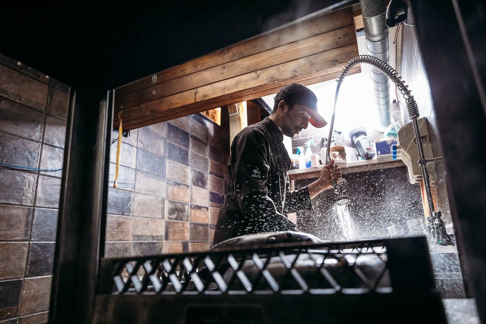 An inside look at the wet, dirty world of Torontos dishwashers NOW