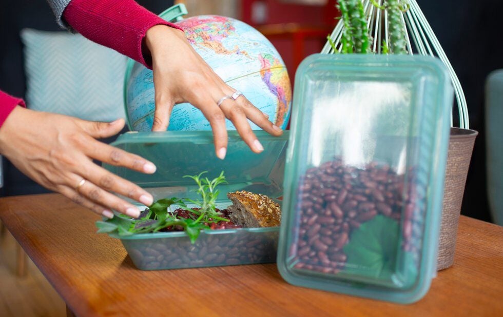 Reusable takeout box program launches in Toronto NOW Magazine