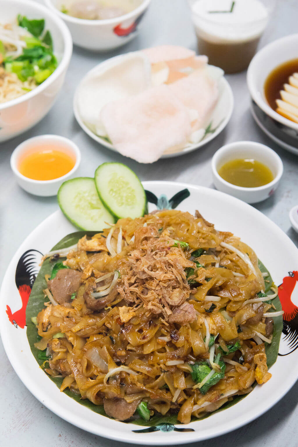 NaiNai Noodles brings Indonesian comfort food to King West