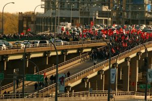 Tamil people in Toronto storm the Gardiner in May 2009