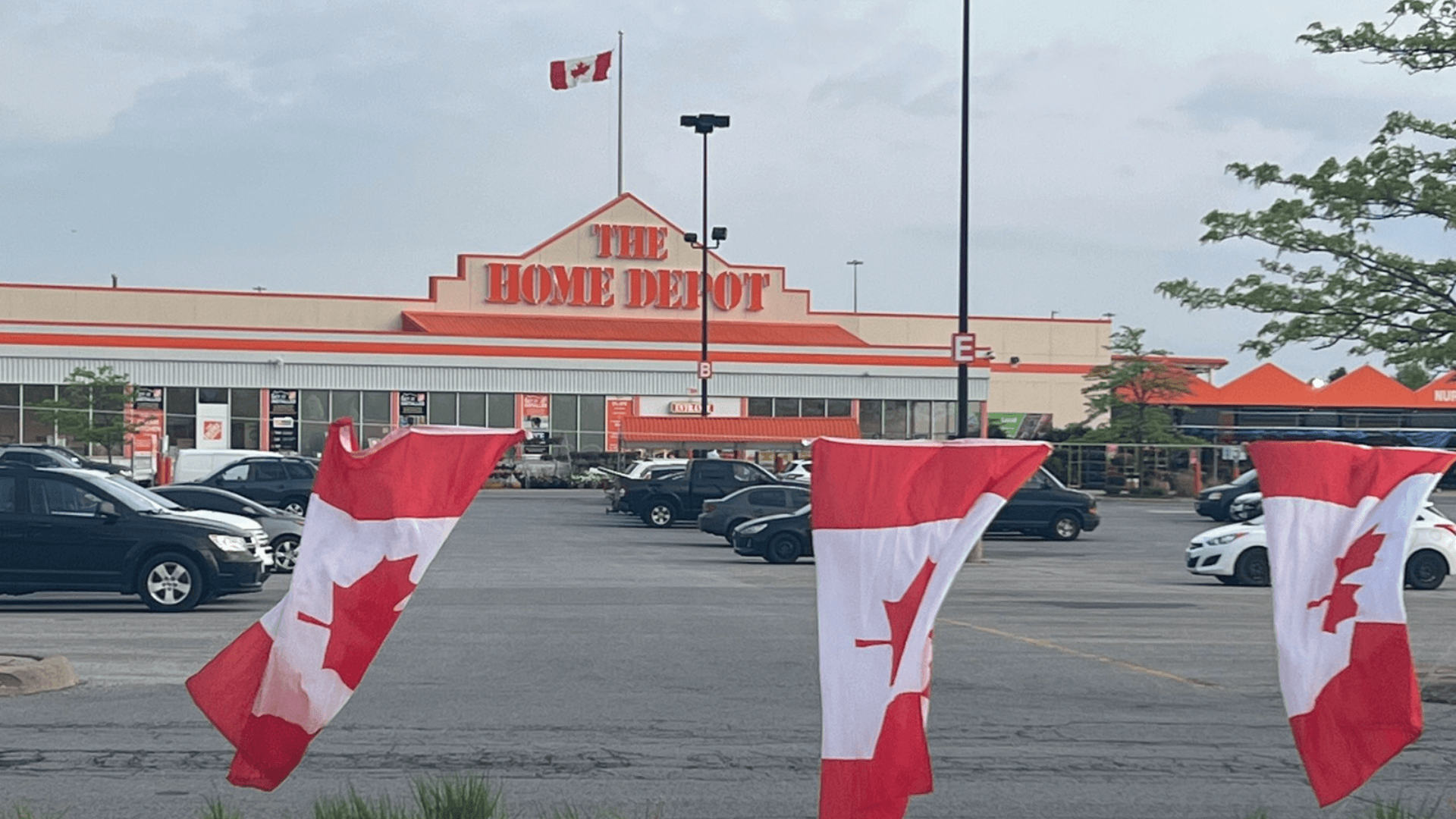 Home Depot overtakes Canadian Tire as base for 'anti-Trudeau' events - NOW  Toronto