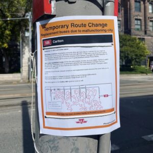 Temporary route change notice for bus 506 Carlton in Toronto due to malfunctioning city transportation; includes map and detailed information.