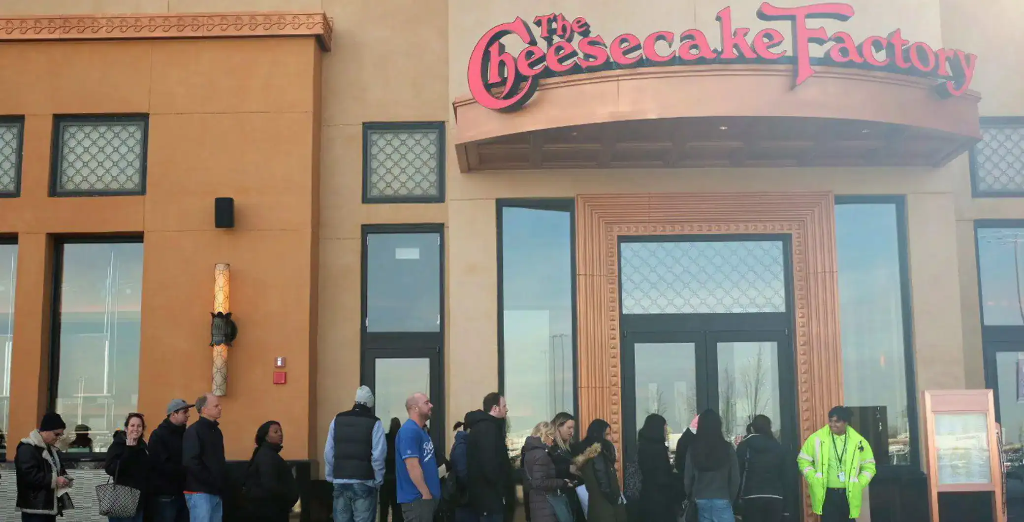 Toronto Cheesecake Factory working to fix violations after receiving