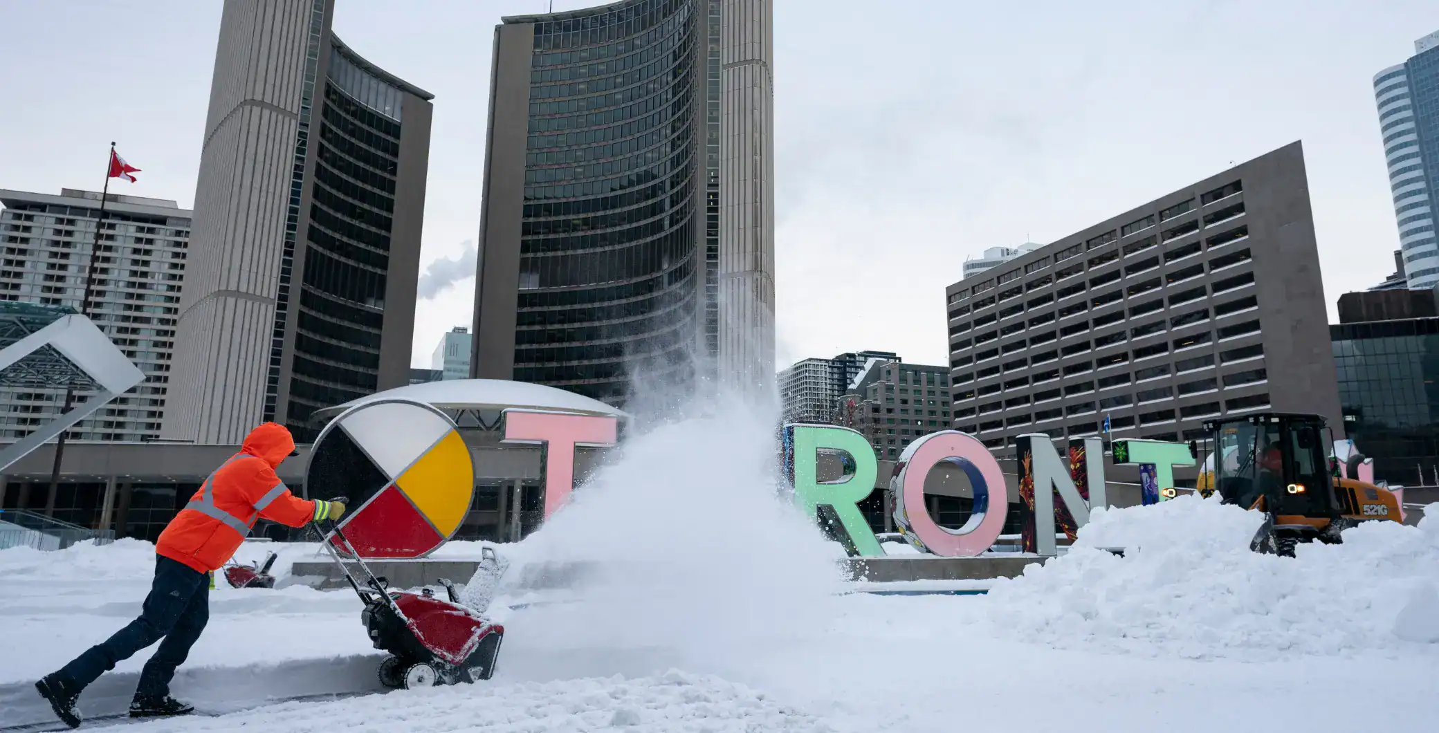 Torronto Snow Toronto storm: Schools cancelled, long airport wait-times, and snow ...