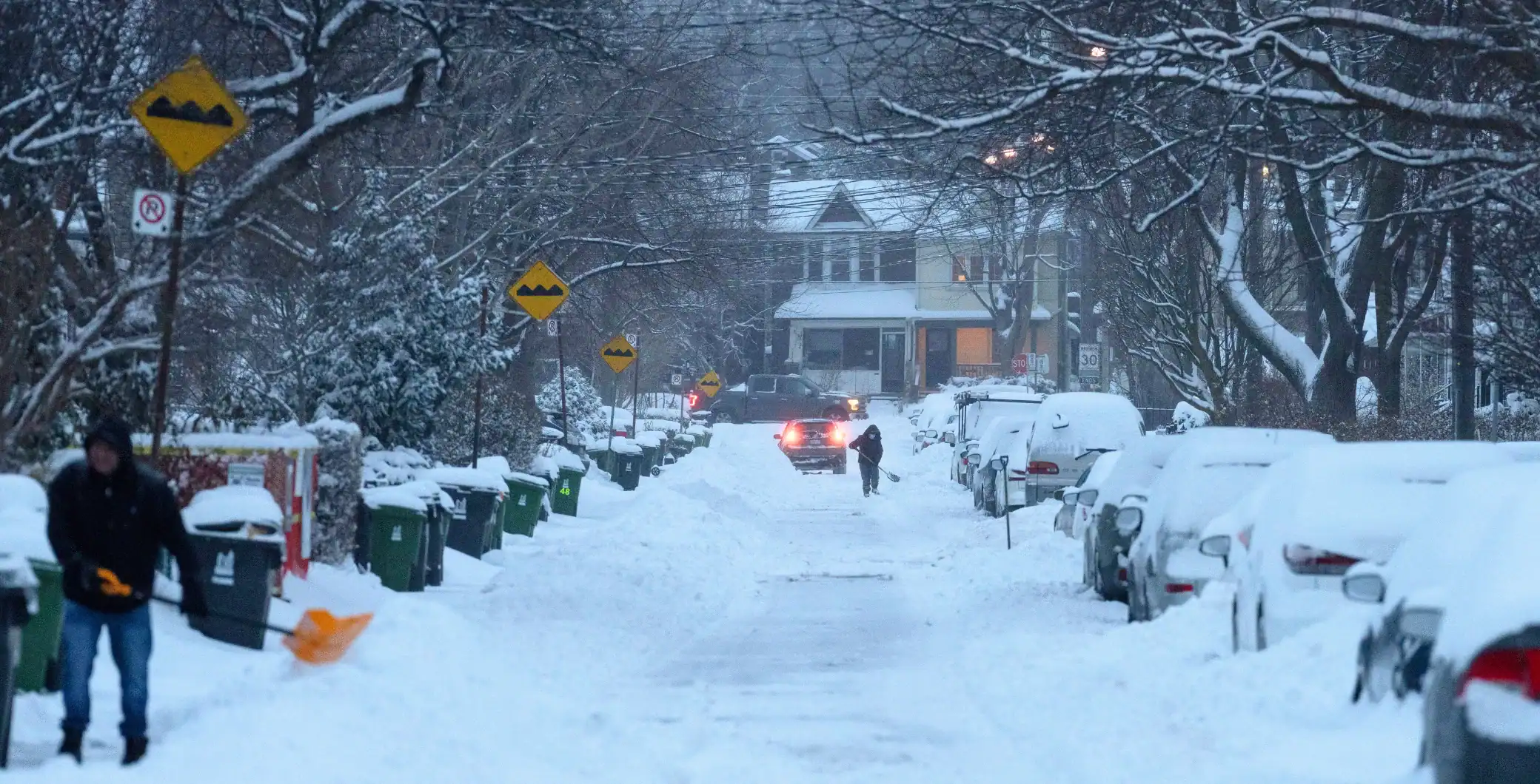 Over 60 cm of snow expected to hit Toronto; city declares significant  weather event - NOW Toronto