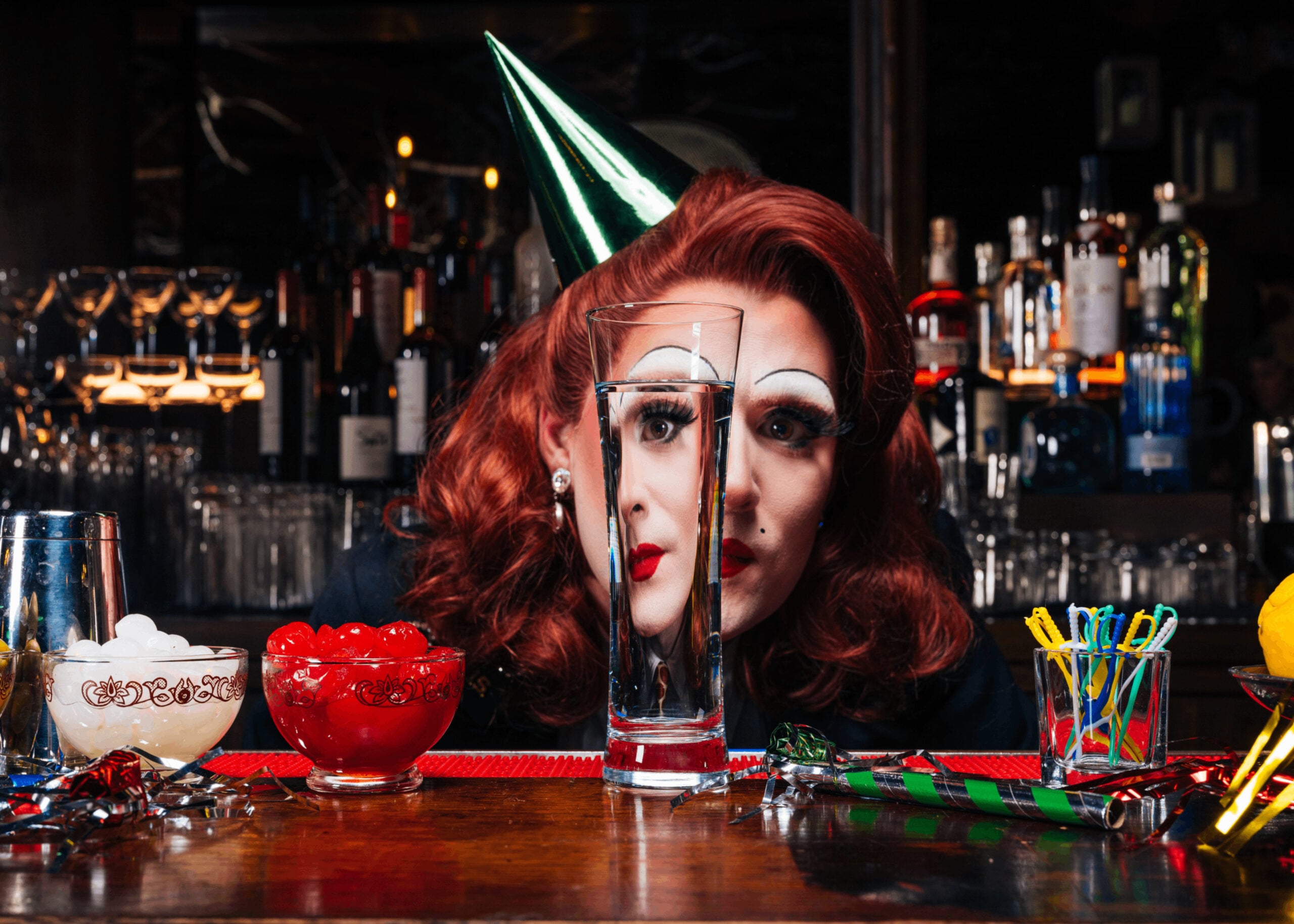 pearle-harbour-walks-into-a-bar.png