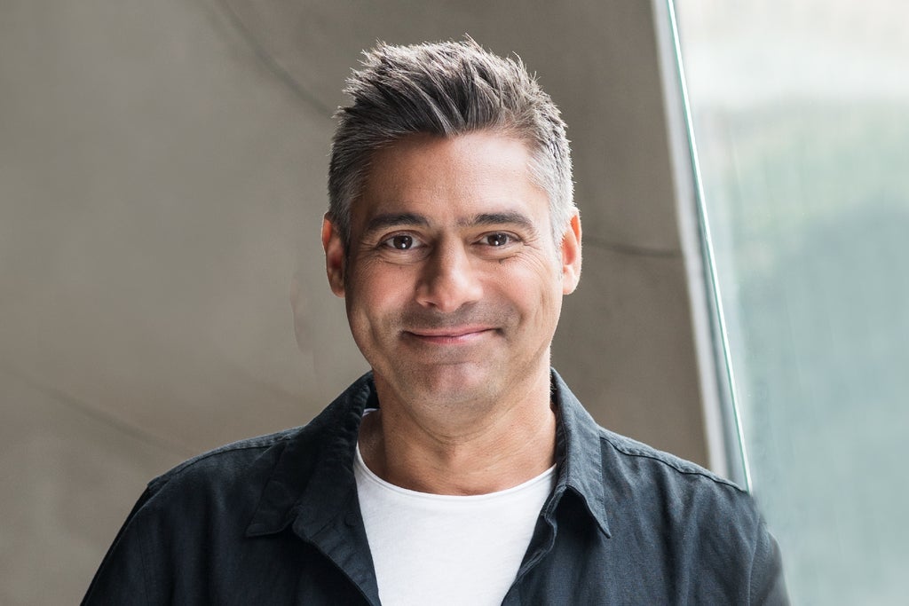 Danny Bhoy: Dear World
