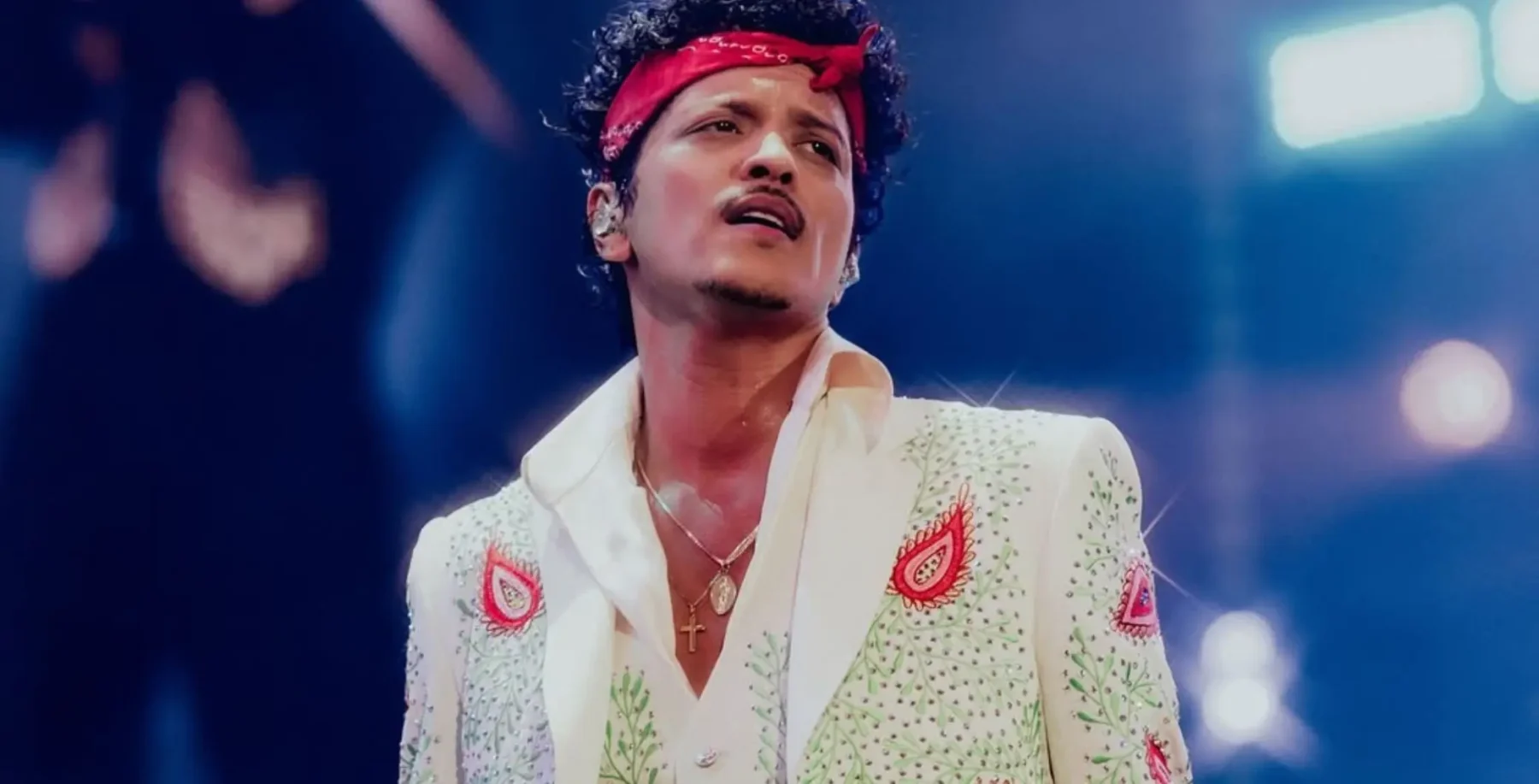 ‘It felt surreal’: Bruno Mars finally performs ‘Dance With Me’ encore during final Toronto show