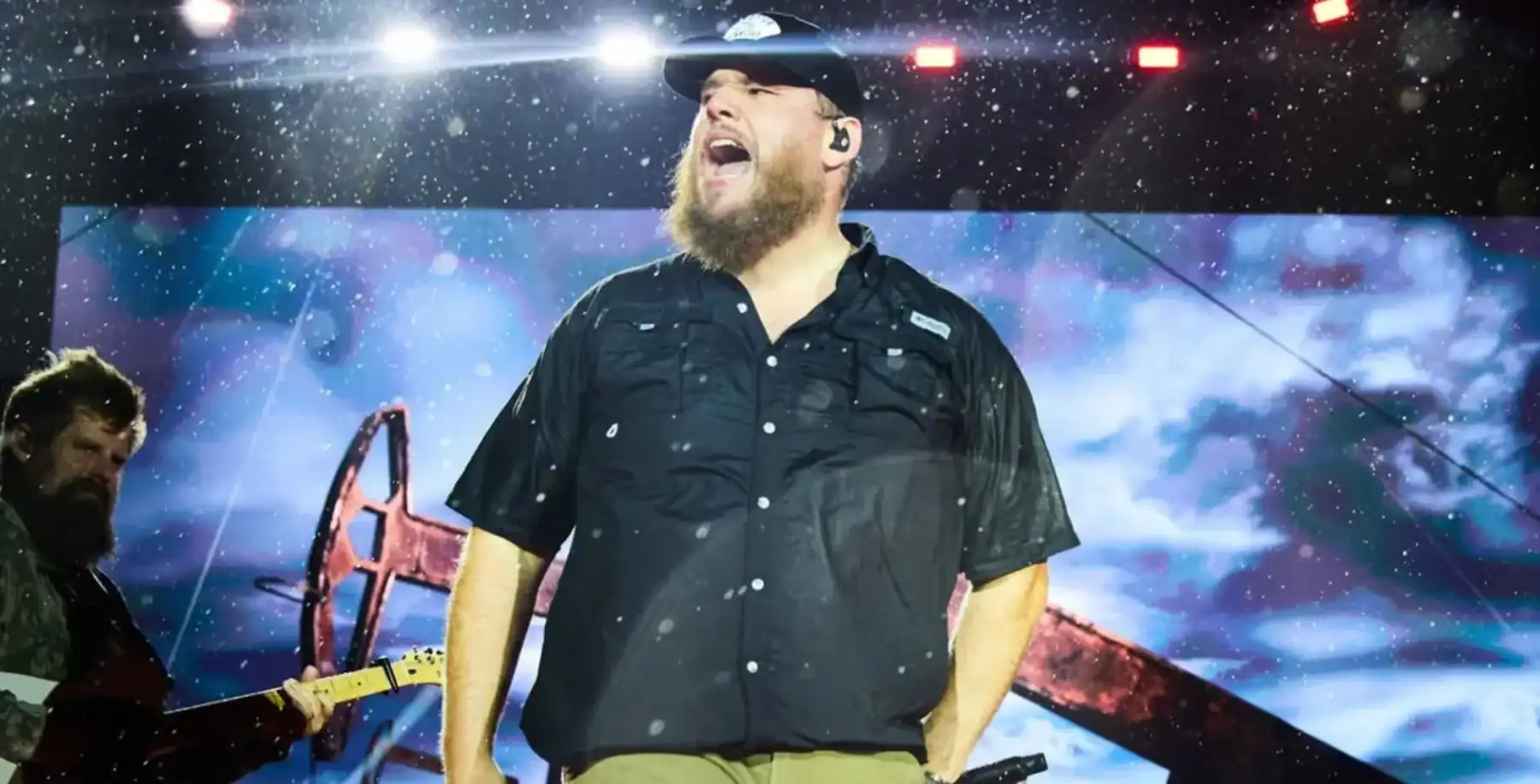 Going to Luke Combs tonight? All you need to know before hea