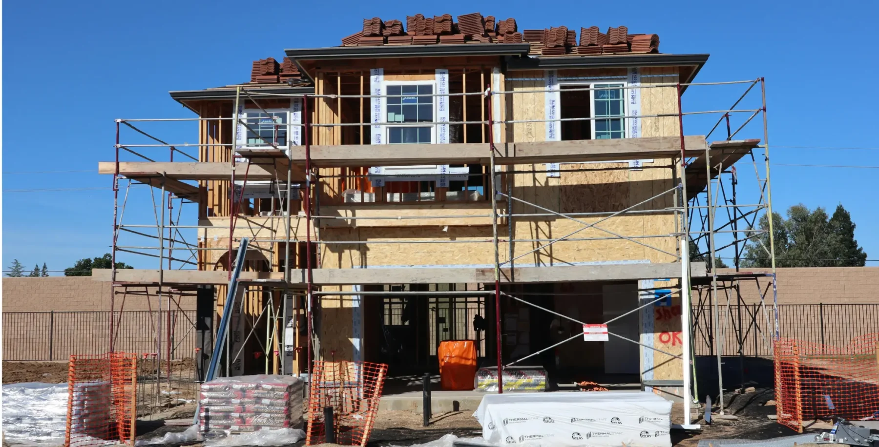 New-home tax break could be pulling buyers away from resale 